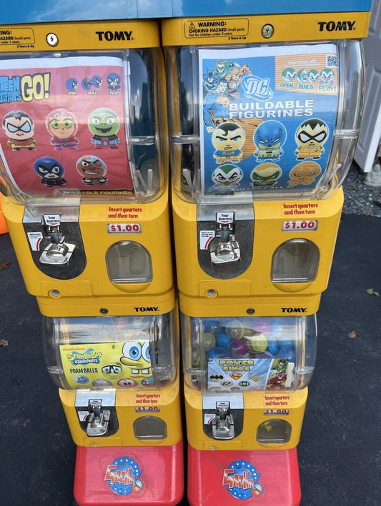 Tomy Gacha Toy Machine